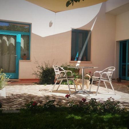 B&B-Le Rondini Monserrato Ngoại thất bức ảnh