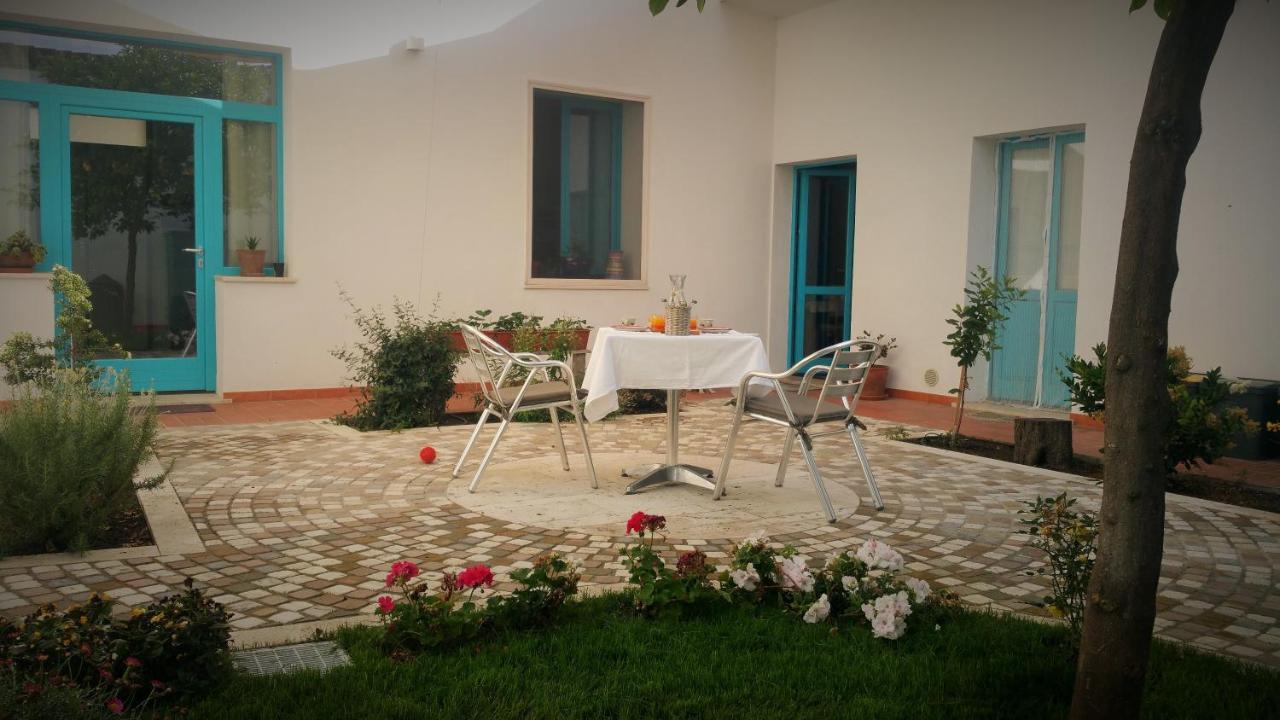 B&B-Le Rondini Monserrato Ngoại thất bức ảnh